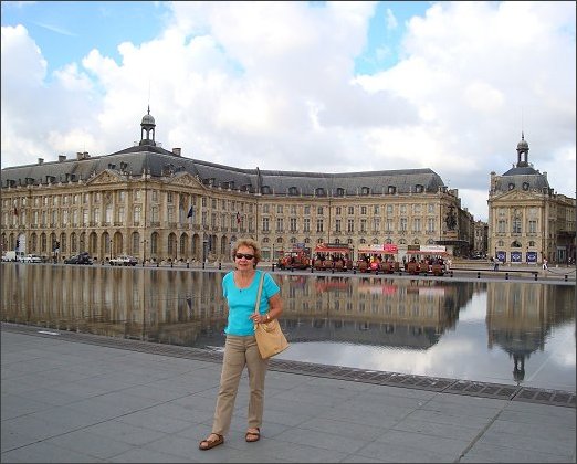 Rosemary Krug at the Miroir d'Eau in Bordeaux